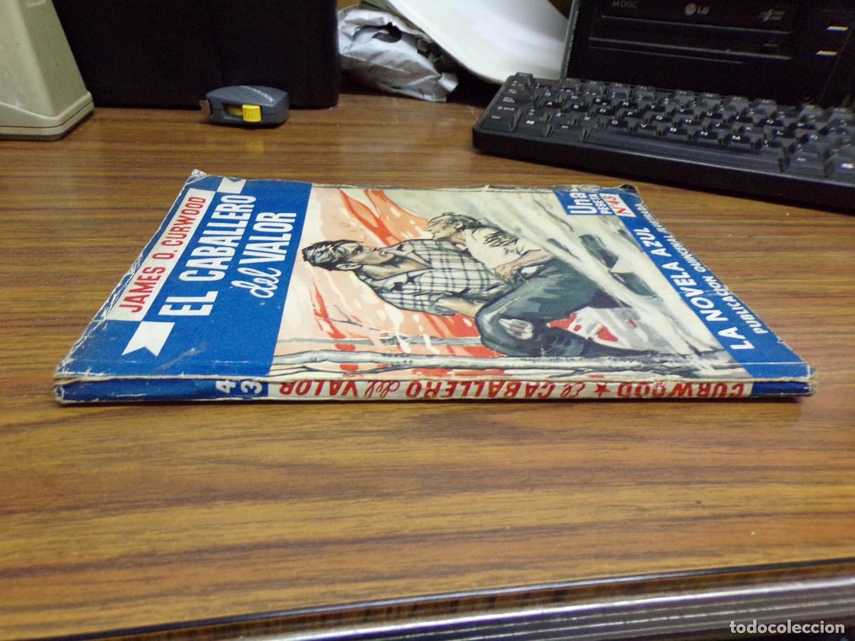 C&oacute;mics: ESTAMOS LIQUIDANDO. la novela azul el caballero del valor numero 43 - Foto 2