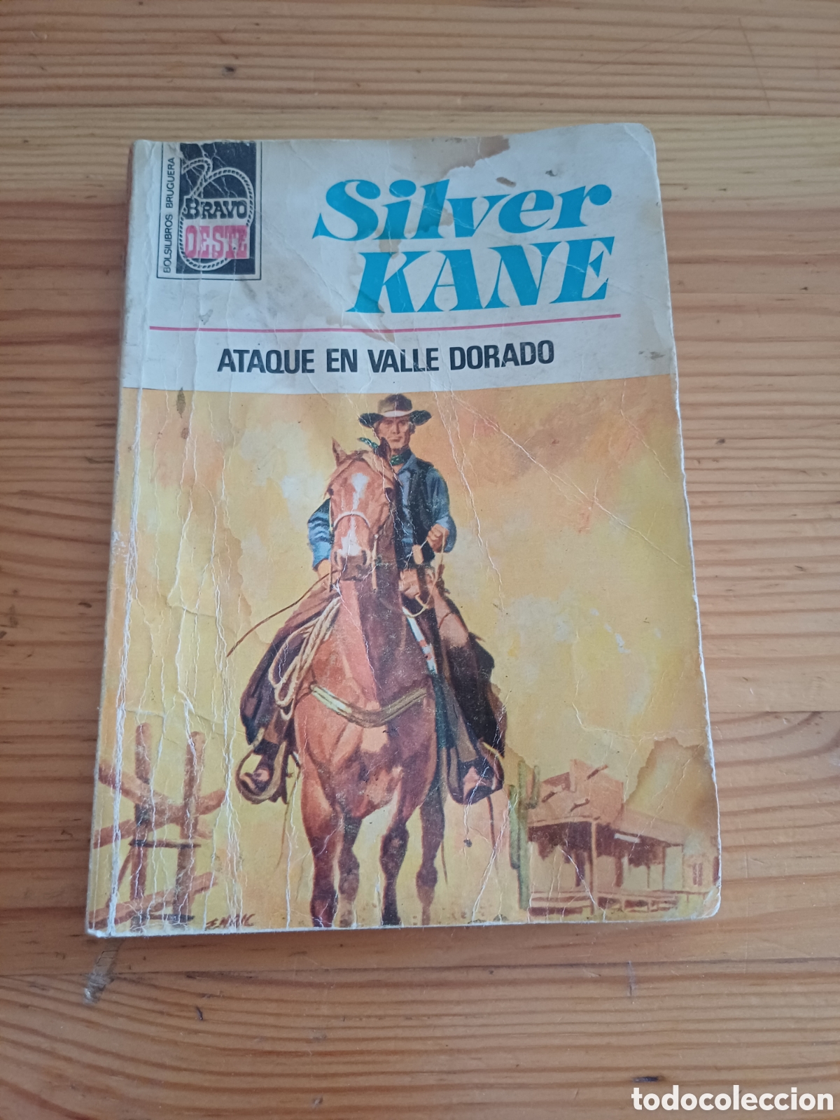 C&oacute;mics: Ataque en el valle dorado Silver Kane Bravo Oeste deteriorado