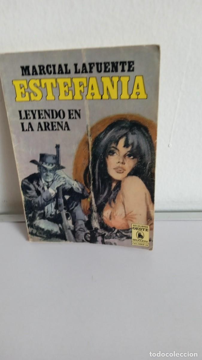C&oacute;mics: MARCIAL LAFUENTE ESTEFAN&Iacute;A Leyendo en la arena