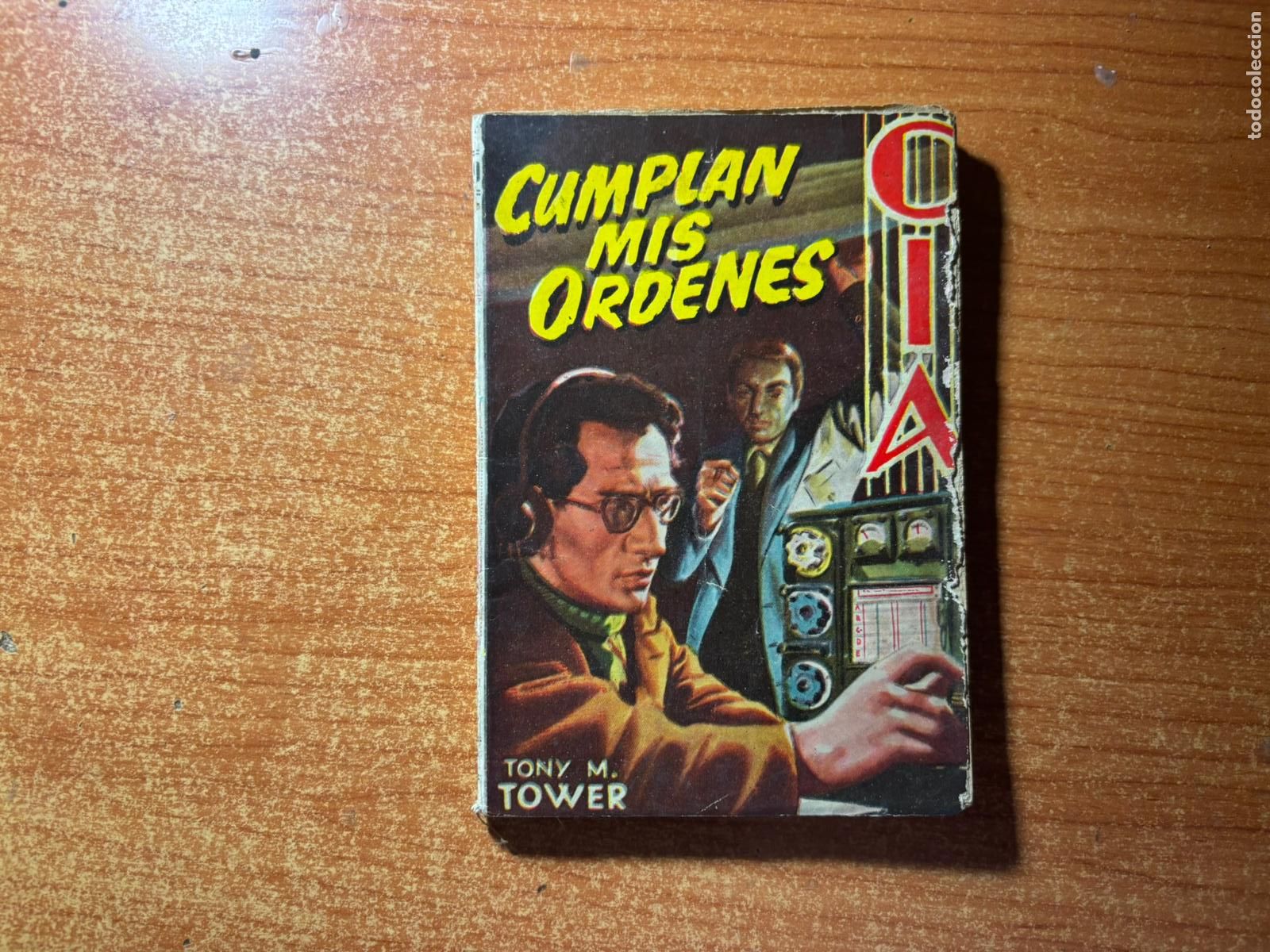 C&oacute;mics: CIA N&ordm; 229 EDITORIAL DOLAR