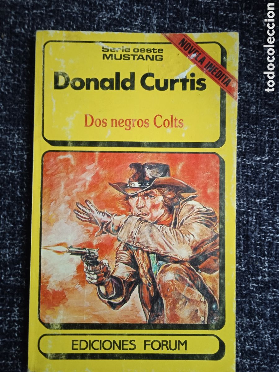 C&oacute;mics: COLECCION MUSTANG N&ordm; 24 DOS NEGROS COLTS / DONALD CURTIS -ED. FORUM