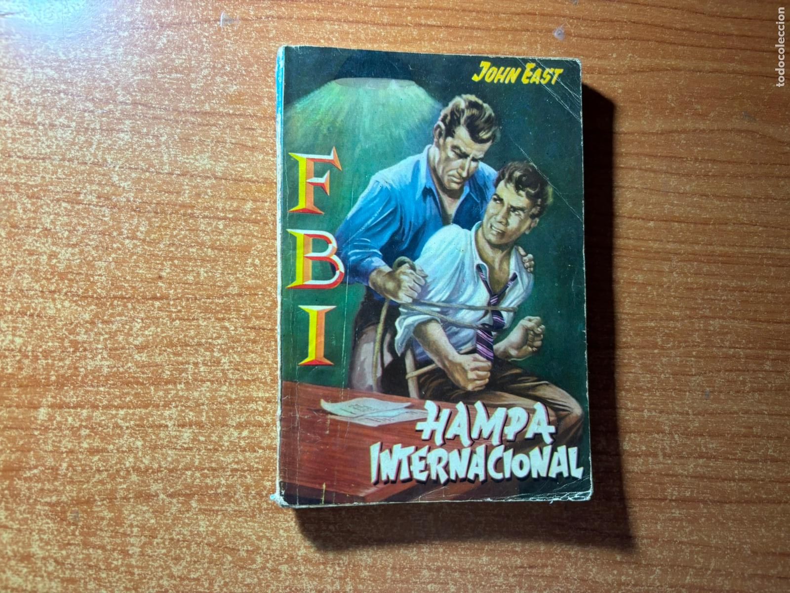 C&oacute;mics: NOVELA FBI N&ordm; 374 EDITORIAL ROLL&Aacute;N