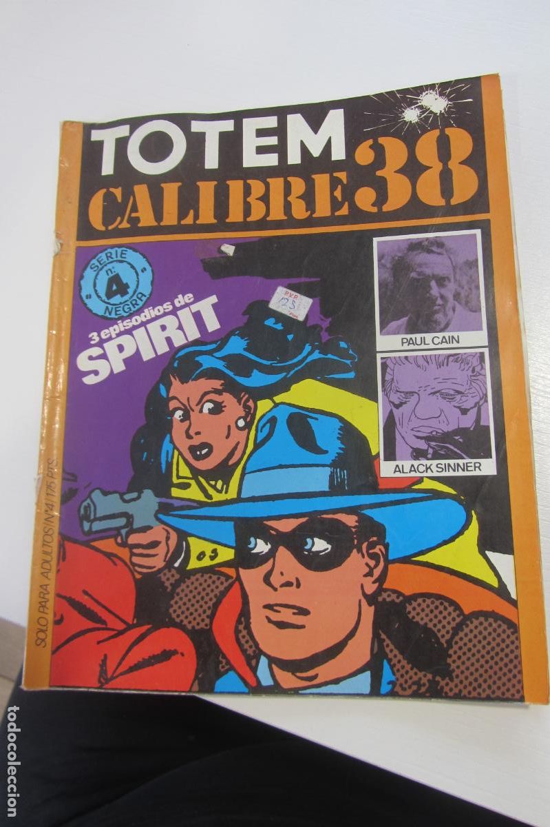 C&oacute;mics: TOTEM CALIBRE 38. SERIE N&ordm; 8 NEGRA ARX197