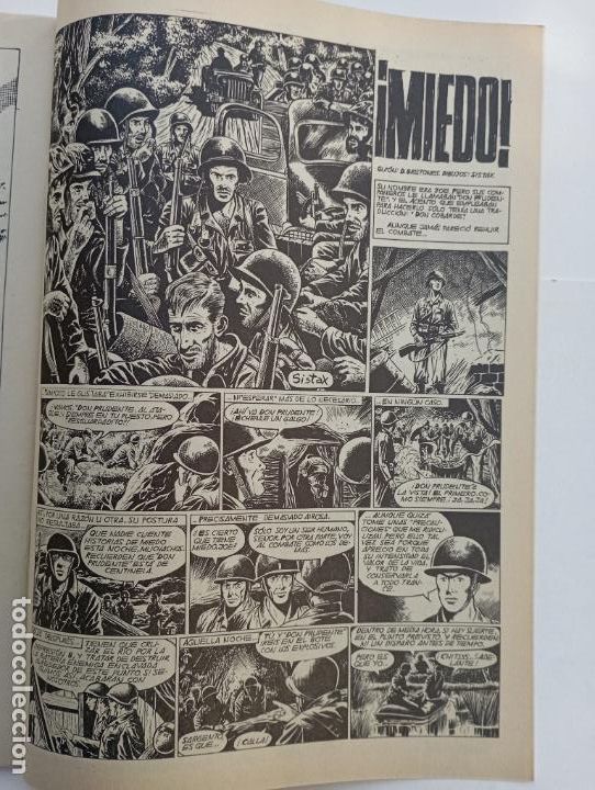 C&oacute;mics: ZONA DE COMBATE AZUL N&ordm; 156 COMO NUEVO - Foto 4