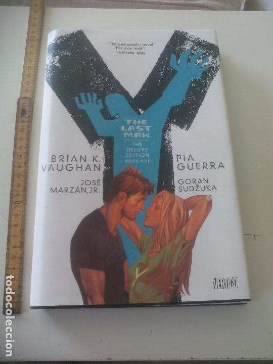 C&oacute;mics: THE LAST MAN. NOVELA GRAFICA BOOK FIVE COMIC.BRIAN K. VAUGHAN PIA GUERRA.2011. VERTIGO. STEPHEN KING