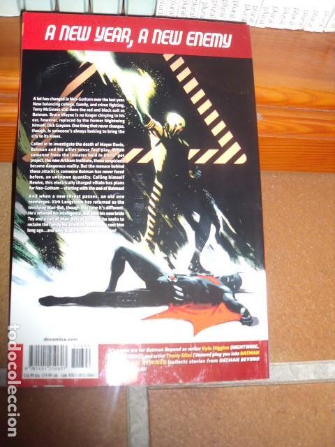 C&oacute;mics: Batman Beyond 2.0 volumen 1 - Foto 2