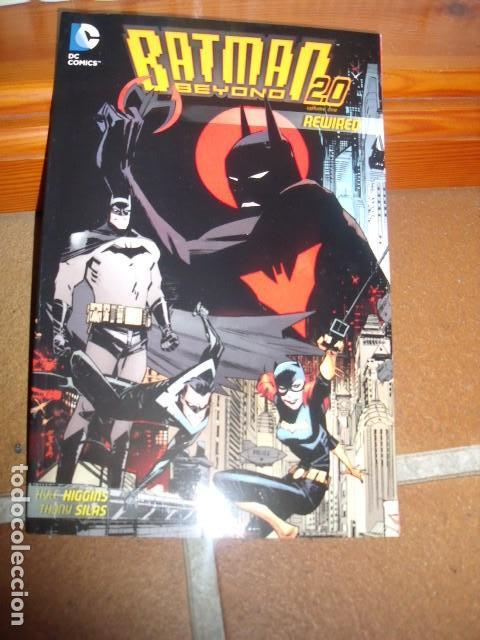 C&oacute;mics: Batman Beyond 2.0 volumen 1 - Foto 1