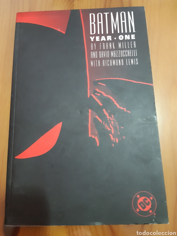 C&oacute;mics: COMIC; BATMAN YEAR ONE - Foto 1