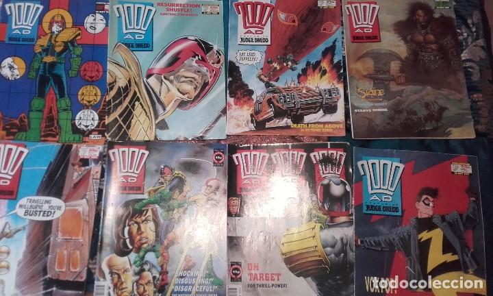C&oacute;mics: 2000AD Featuring Judge Dredd, lote de 32 n&uacute;meros - Foto 4