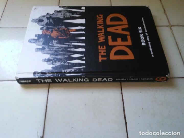 C&oacute;mics: The walking Dead Book six Image libro Comic - Foto 6