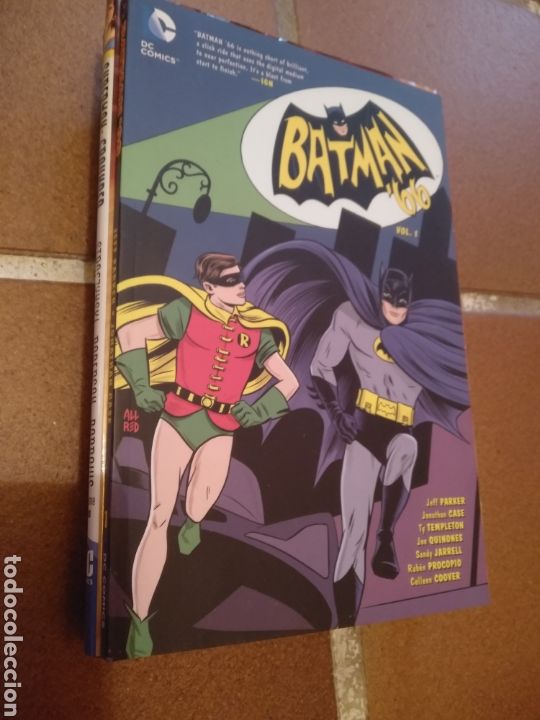C&oacute;mics: Batman 66 volumen 1 - Foto 1