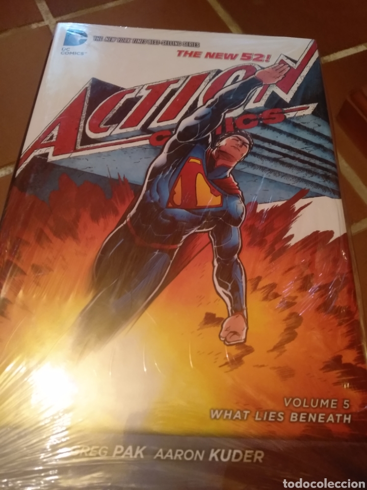 C&oacute;mics: Action Comics volumen 5 What lies beneath - Foto 1