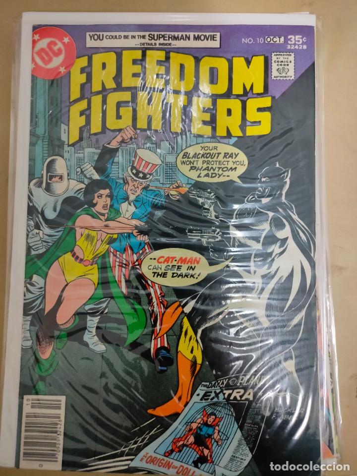 C&oacute;mics: Freedom Fighters 10 DC 1977 - Foto 1