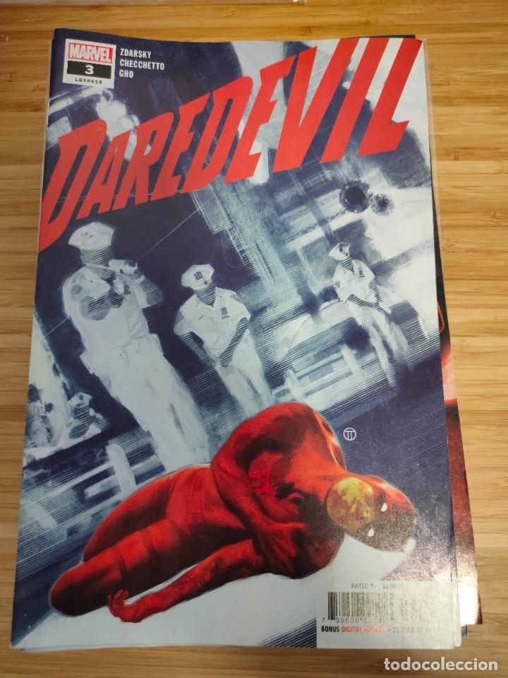 C&oacute;mics: Daredevil 3 LGY 615 Marvel 2019 - Foto 1