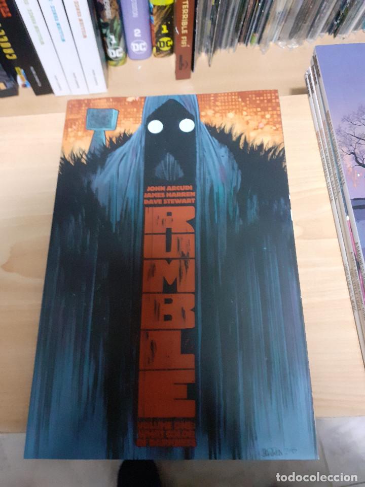 C&oacute;mics: Rumble. TPB 1 - Foto 1