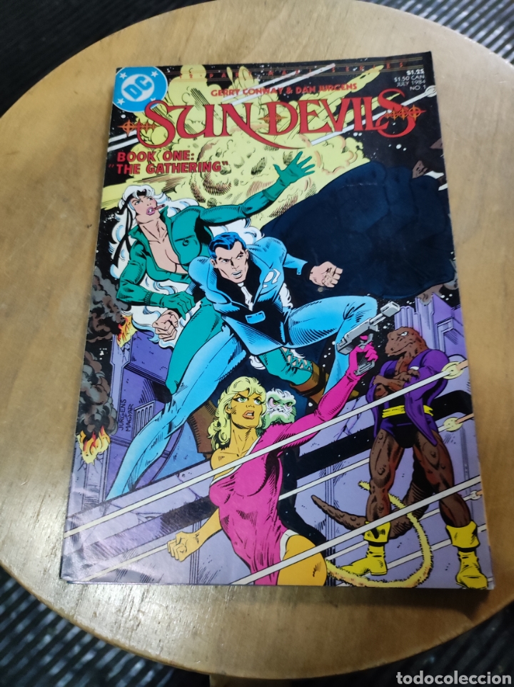 C&oacute;mics: Sun Devils #1 (DC Comics) - Foto 1