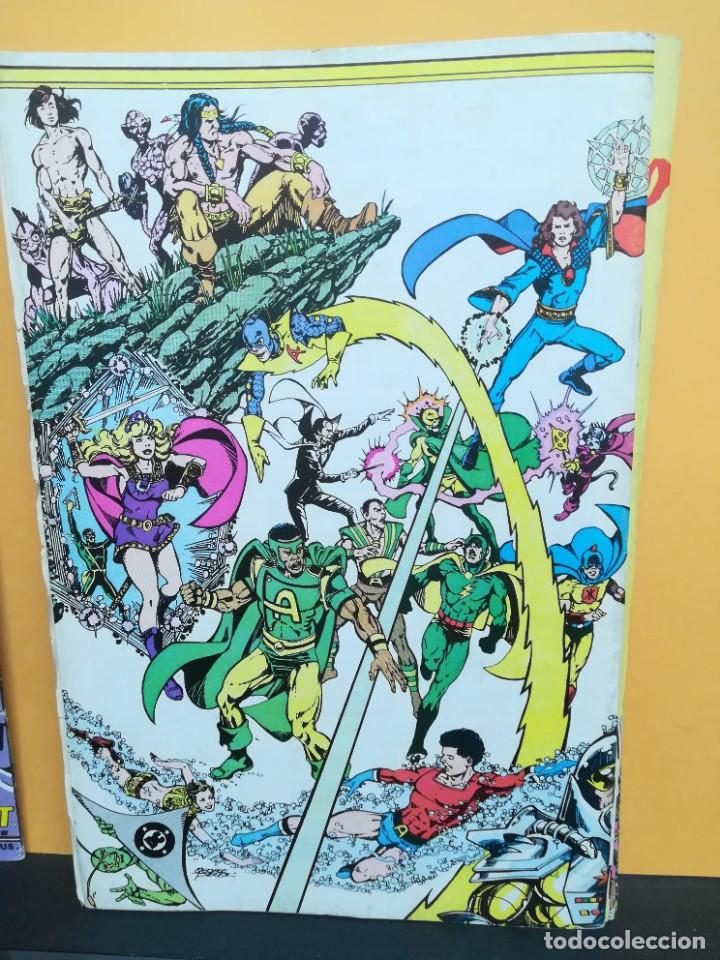 C&oacute;mics: WHOS WHO. N&ordm; 1. DC USA. - Foto 2