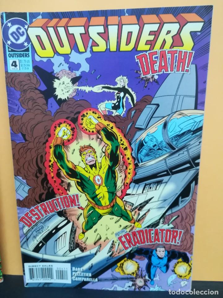 C&oacute;mics: OUTSIDERS. N&ordm; 4. DC USA. - Foto 1