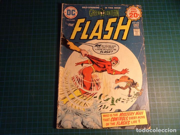 C&oacute;mics: The Flash. N&deg;228. D.C. con se&ntilde;ales de uso. - Foto 1