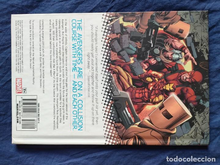 C&oacute;mics: Avengers, adapt or die. Hickman / Larroca - Foto 2