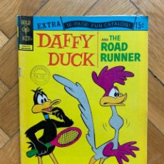 Cómics: DAFFY DUCK AND THE ROAD RUNNER # 79 - GOLD KEY - INGLÉS - CATÁLOGO KENNER 16 PÁGINAS D8