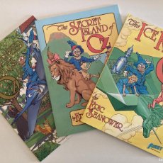 Cómics: THE ENCHANTED APPLES OF OZ, THE SECRET ISLAND OF OZ Y THE ICE KING OF OZ DE ERIC SHANOWER. FIRST.. Lote 365114966