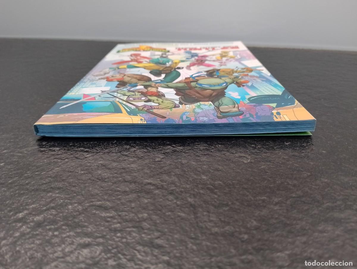 C&oacute;mics: Power Rangers / Las tortugas ninja. EN INGL&Eacute;S. - Foto 10
