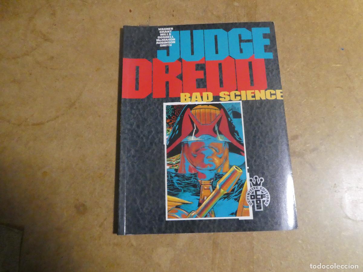 C&oacute;mics: Judge dredd, bad science - Foto 1