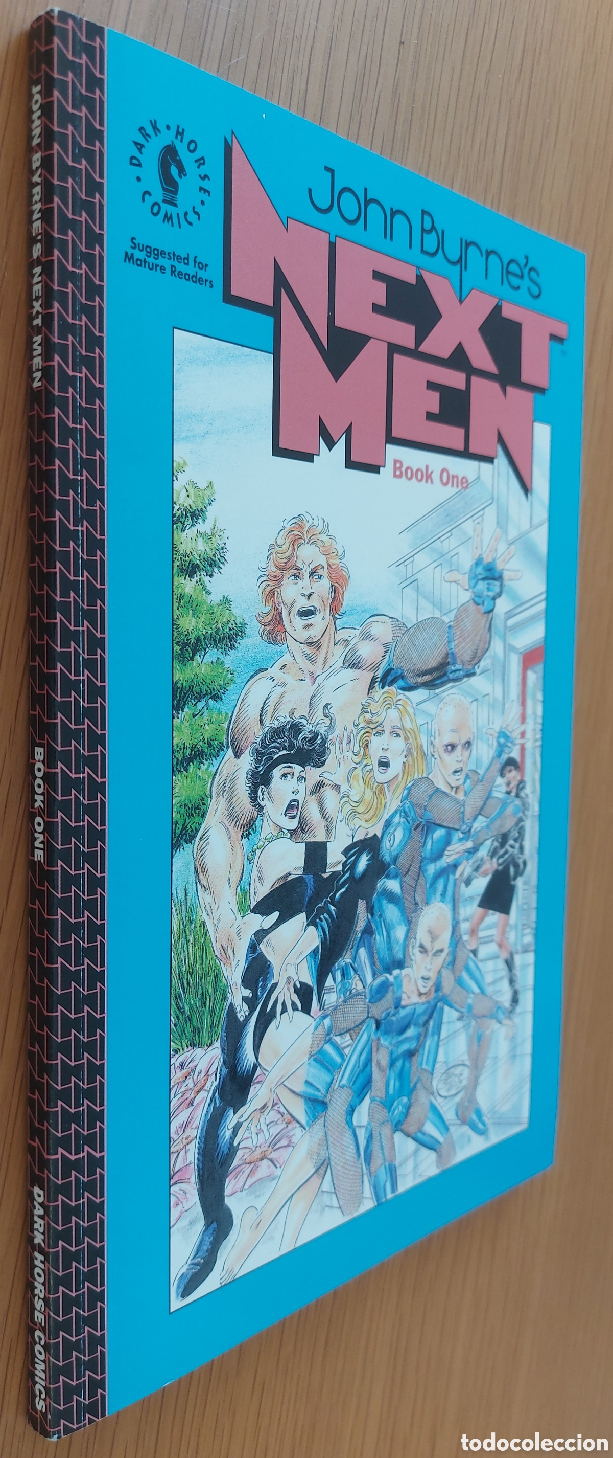 C&oacute;mics: John Brynes Next Men - Foto 1