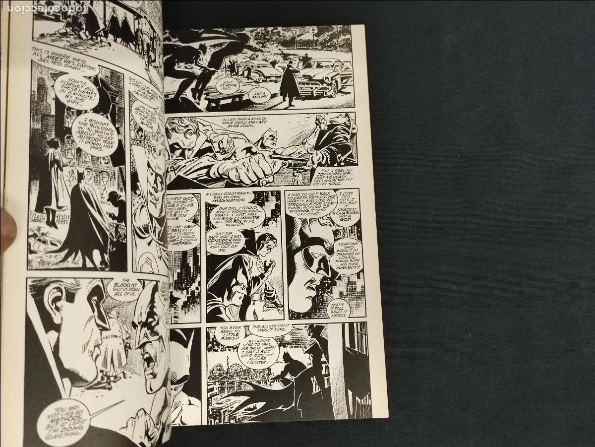 C&oacute;mics: BATMAN - BLACK & WHITE - VOLUME TWO - EN INGLES - - Foto 4