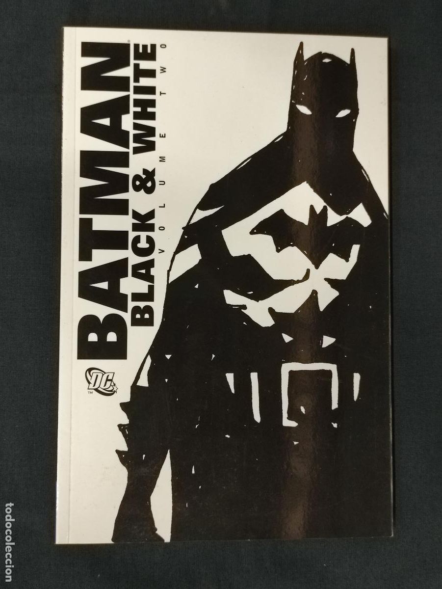 C&oacute;mics: BATMAN - BLACK & WHITE - VOLUME TWO - EN INGLES - - Foto 1