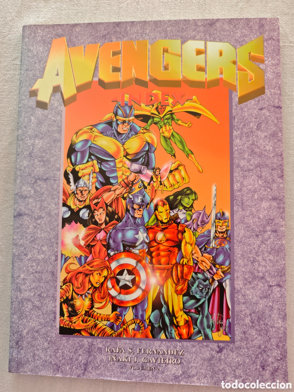 C&oacute;mics: Avengers Index Volumen 2 - Foto 1