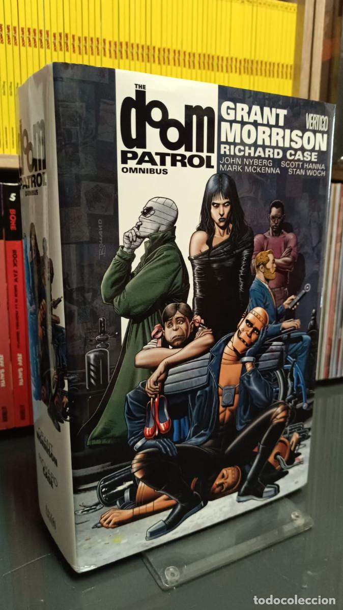 C&oacute;mics: DOOM PATROL OMNIBUS - GRANT MORRISON - VERTIGO - Foto 1