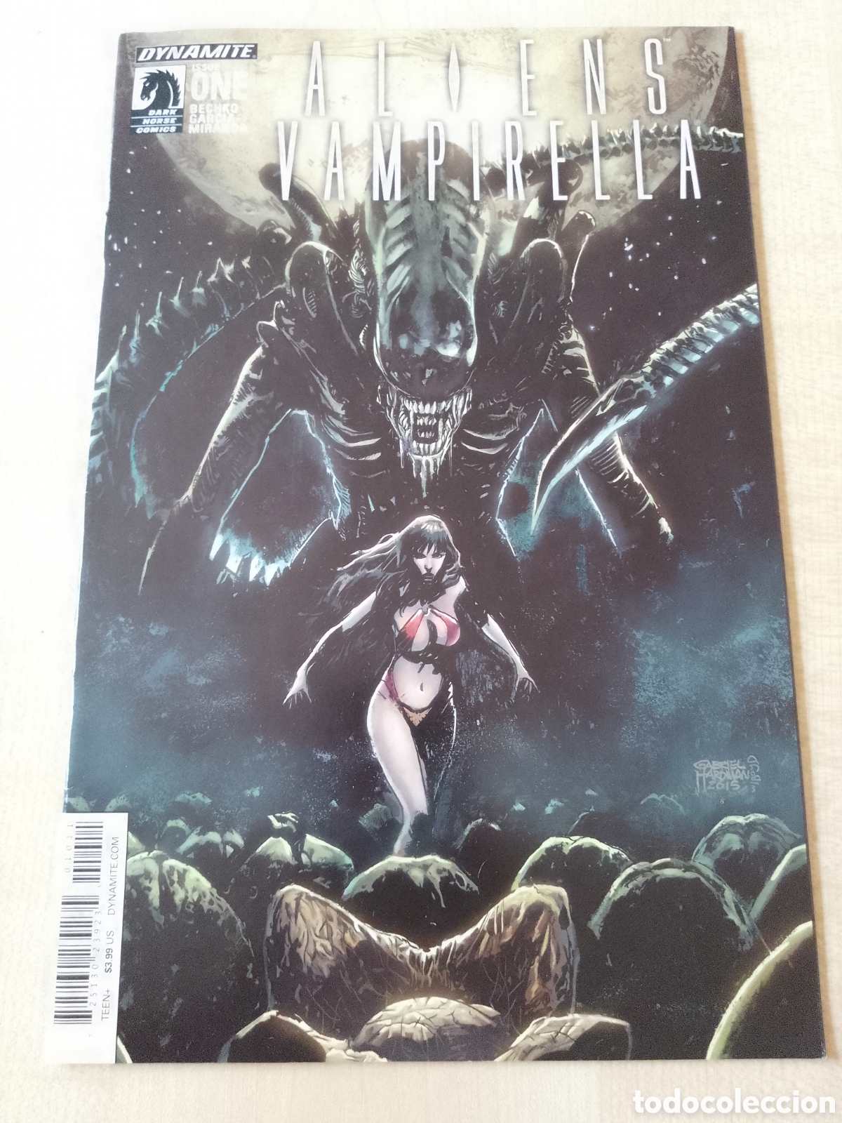 C&oacute;mics: ALIENS VAMPIRELLA ISSUE ONE. ORIGINAL USA - Foto 1