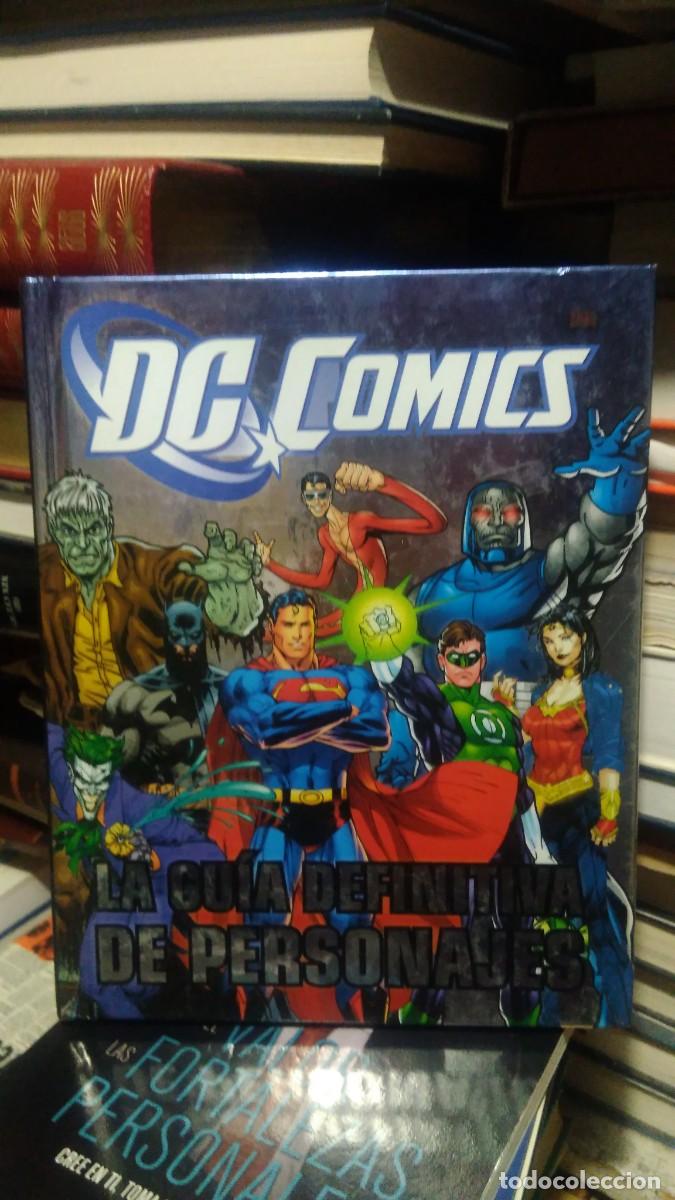 C&oacute;mics: DC comics La guia definitiva de personajes - Foto 1