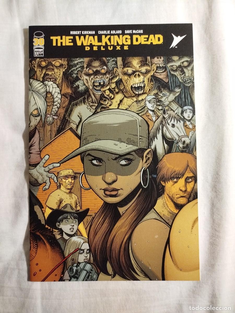 C&oacute;mics: The Walking Dead Deluxe 53 usa - Foto 1