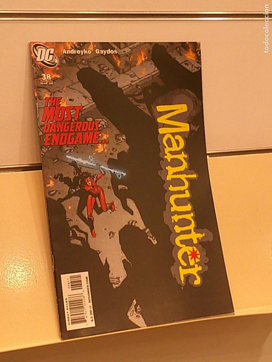 C&oacute;mics: MANHUNTER 38 MAR 09 - DC EN INGLES - Foto 1