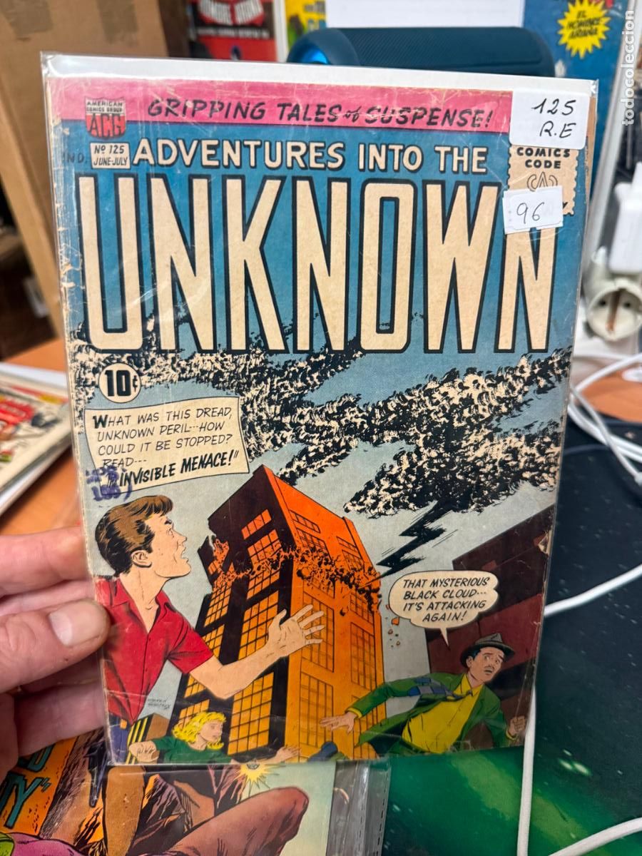 C&oacute;mics: ADVENTURES INTO THE UNKNOWN ACG NUMERO 125 - Foto 1