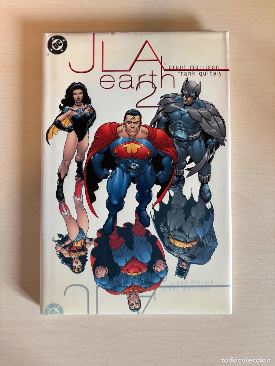 C&oacute;mics: JLA Earth 2 (2000) &mdash; DC Comics