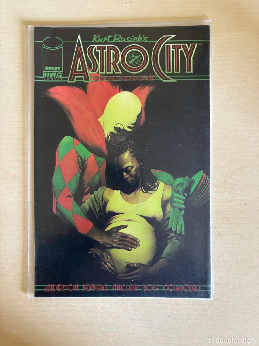 C&oacute;mics: Ejemplar USA de Kurt Busiek&rsquo;s Astro City #12, publicado por Image/Homage Comics.