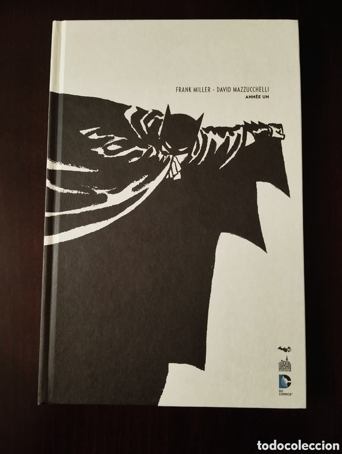 C&oacute;mics: Batman A&ntilde;o Uno Blanco y Negro, de Frank Miller y David Mazzucchelli &iexcl;EN FRANC&Eacute;S! Urban Comics DC