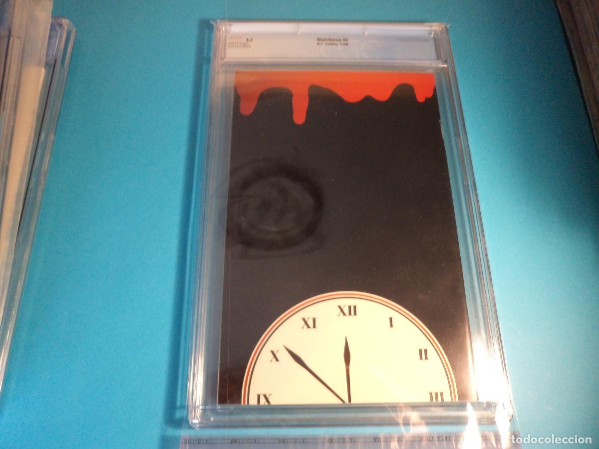 C&oacute;mics: Watchmen. #4 CGC 8,5 - Foto 2