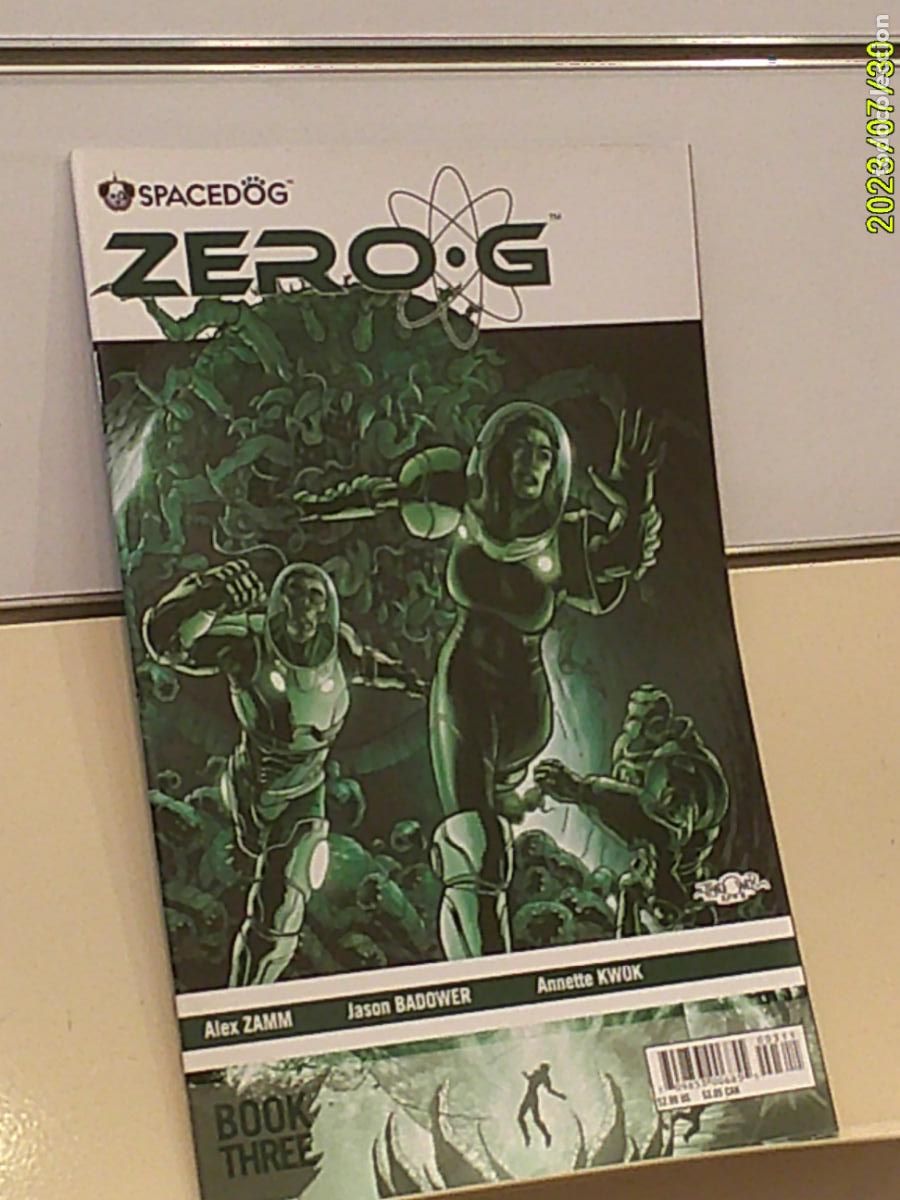 C&oacute;mics: ZERO&middot;G 3 NOVEMBER 2008 - SPACEDOG EN INGLES