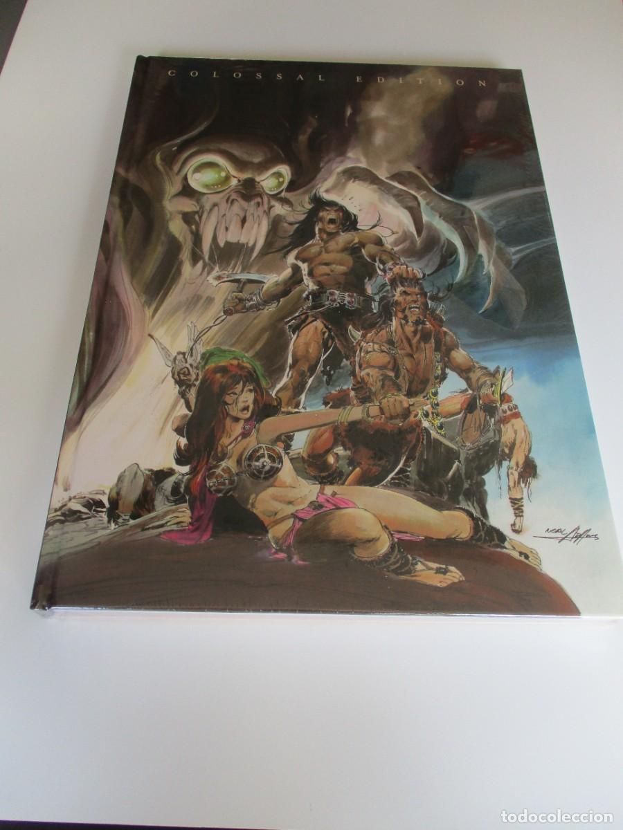 C&oacute;mics: Conan the Barbarian - Colossal Edition HC Walt's Comic Shop Exclusive Neal Adams Variant