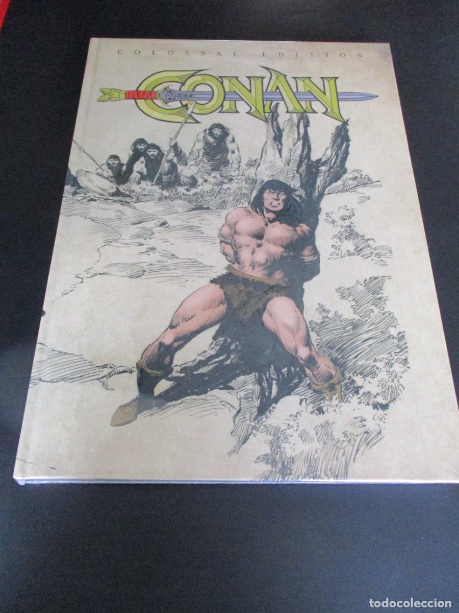 Comics: Conan The Barbarian COLOSSAL EDITION - John Buscema Cover (Limited Edition) Robert E Howard (creator