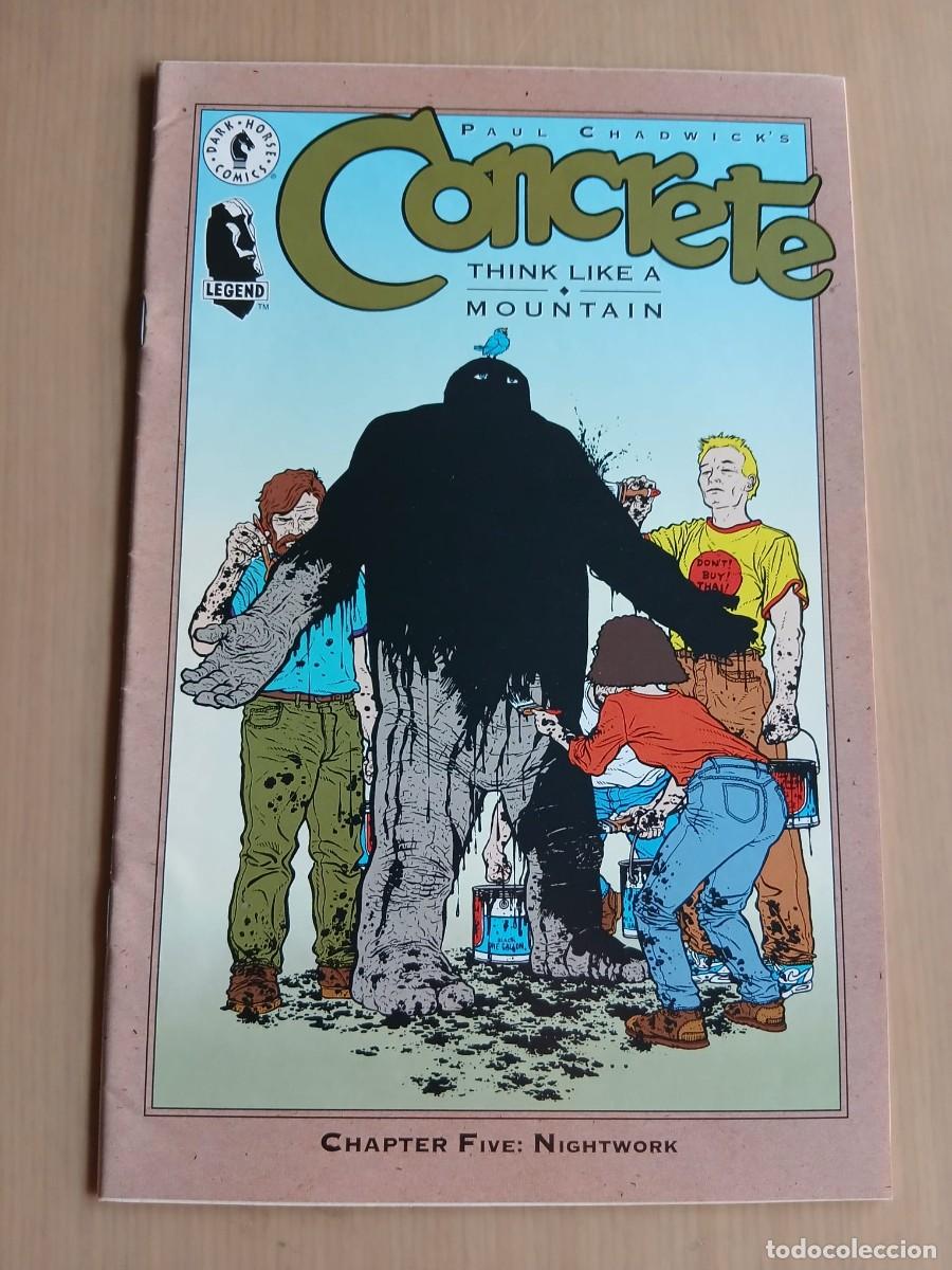 C&oacute;mics: Concrete thing like a mountain estado muy bueno