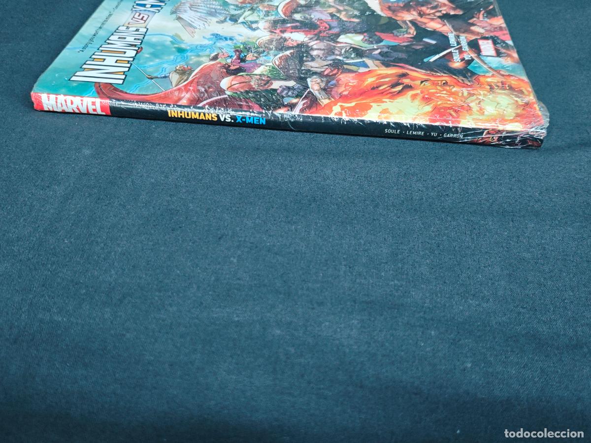 C&oacute;mics: PRECINTADO - INHUMANS VS. X-MEN - EN INGLES - - Foto 3