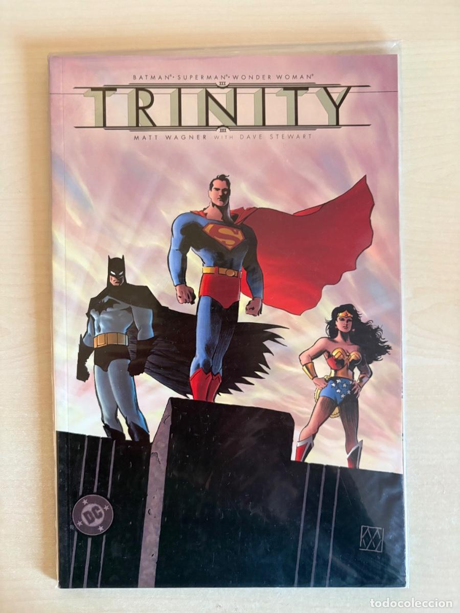 Comics: Batman / Superman / Wonder Woman: Trinity #1 (DC Comics USA, 2003)