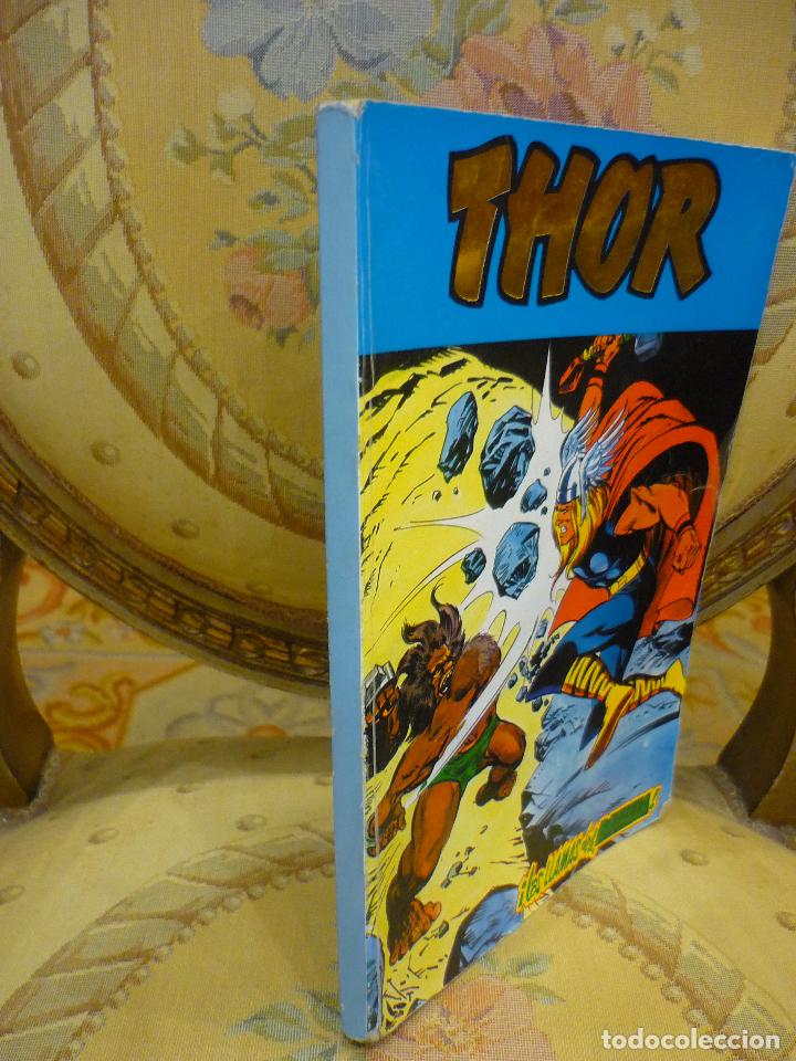 C&oacute;mics: &Aacute;LBUM CONTENIENDO 4 N&Uacute;MEROS DE THOR Y UNO DE LA MASA. EDICIONES V&Eacute;RTICE 1.980. - Foto 3