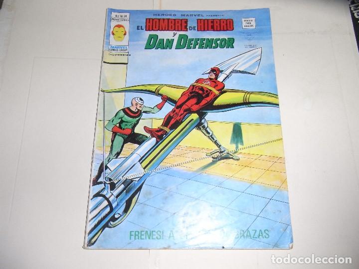 C&oacute;mics: Mundi Comics, El hombre de hierro y Dan Defensor, v 2 , n 38 - Foto 1